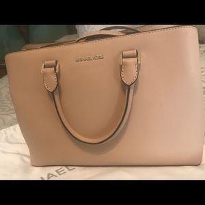 Michael Kors Pebbled Leather Handbag NEVER WORN